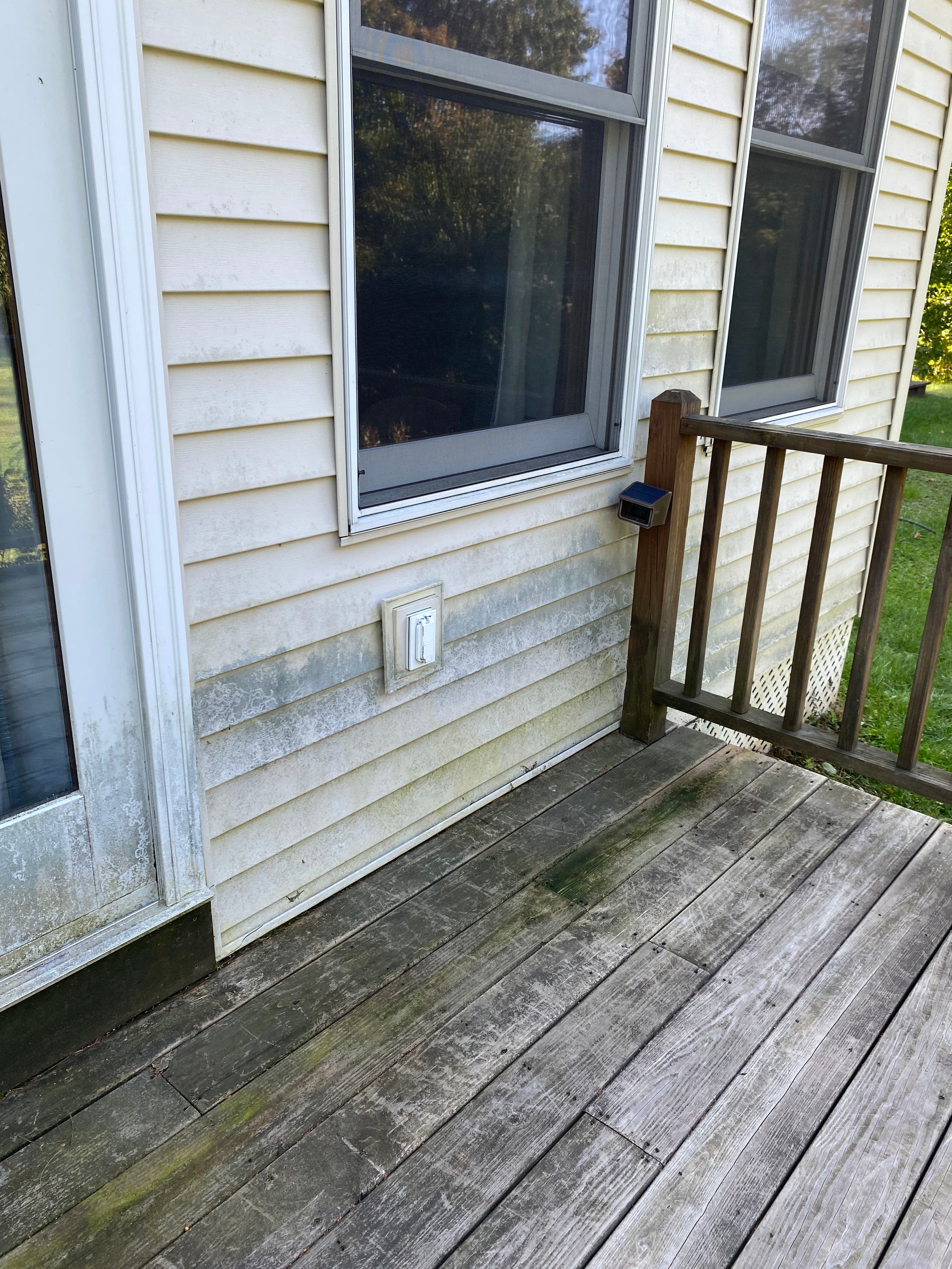 Project Vinyl Siding and Deck Clean-Up in Shelburne, Vermont image