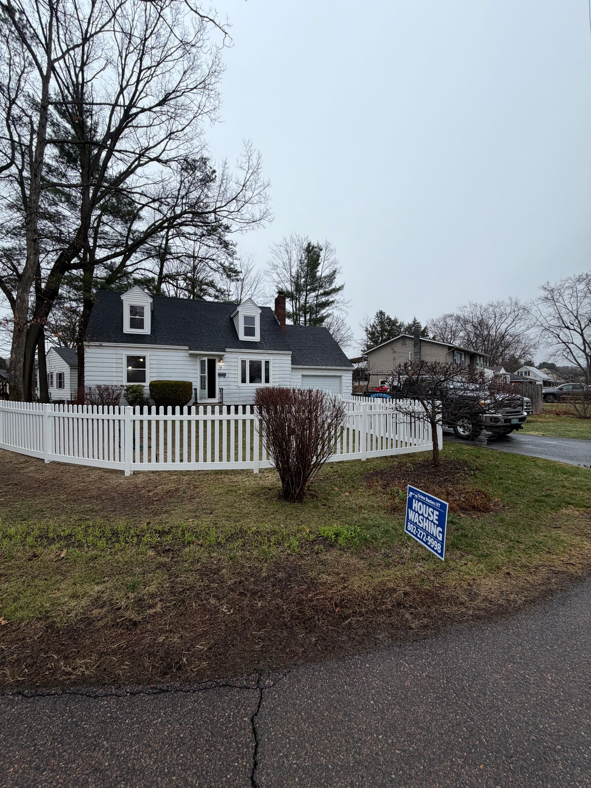 Gallery photos for Essex Junction Home Wash Done Right Before Sale: Image #8