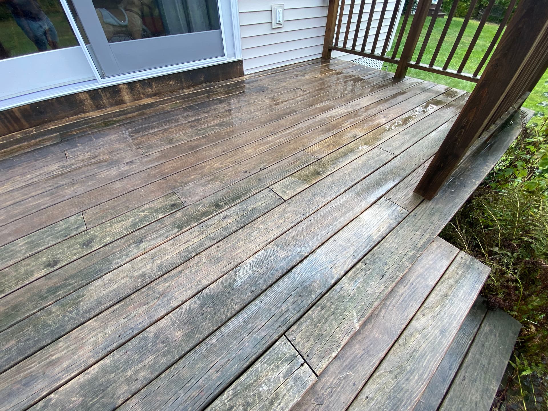 Shelburne Deck Renewal: From Drab to Fab with Our Expert Touch image