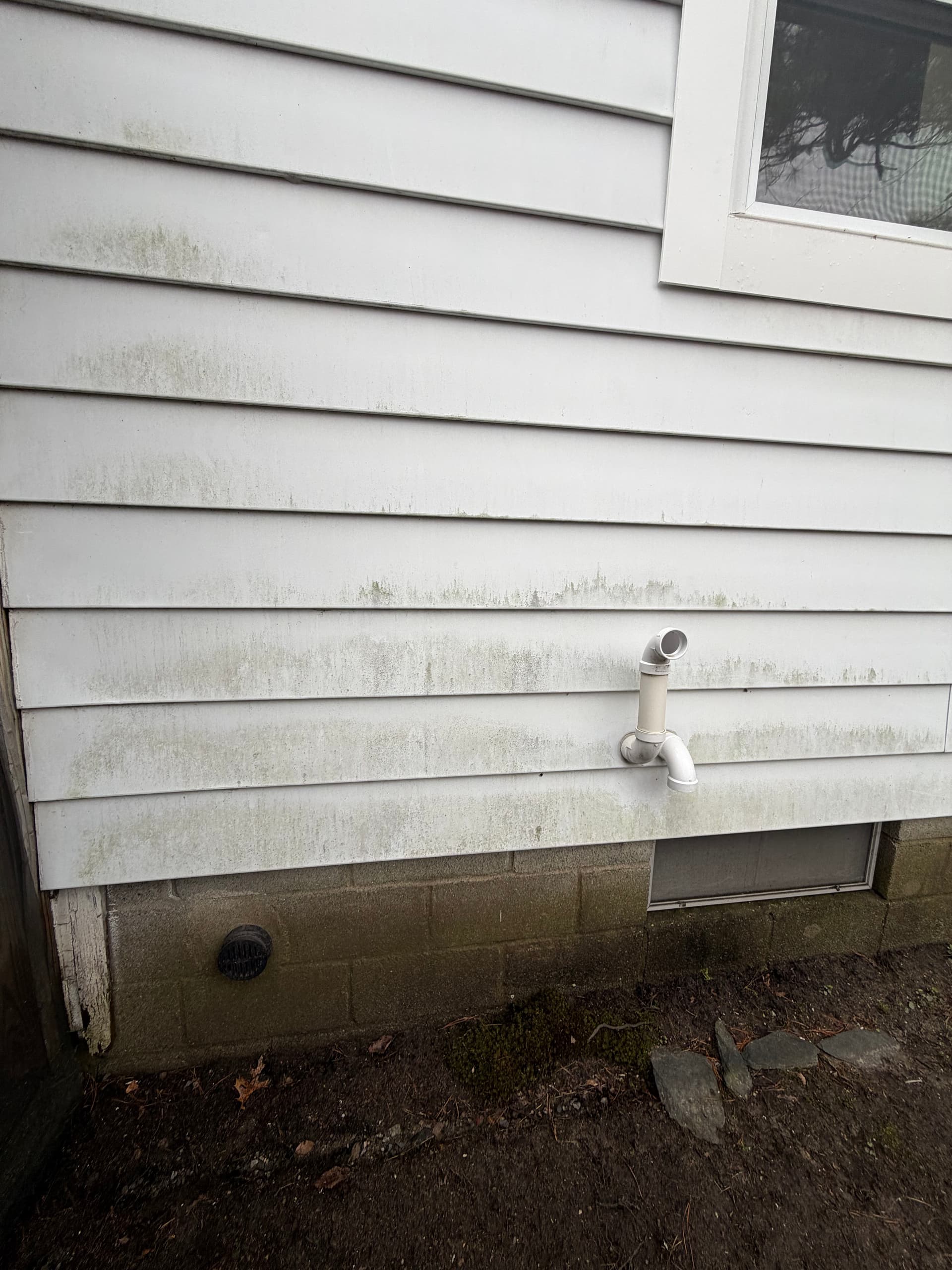 Gallery photos for Essex Junction Home Wash Done Right Before Sale: Image #6