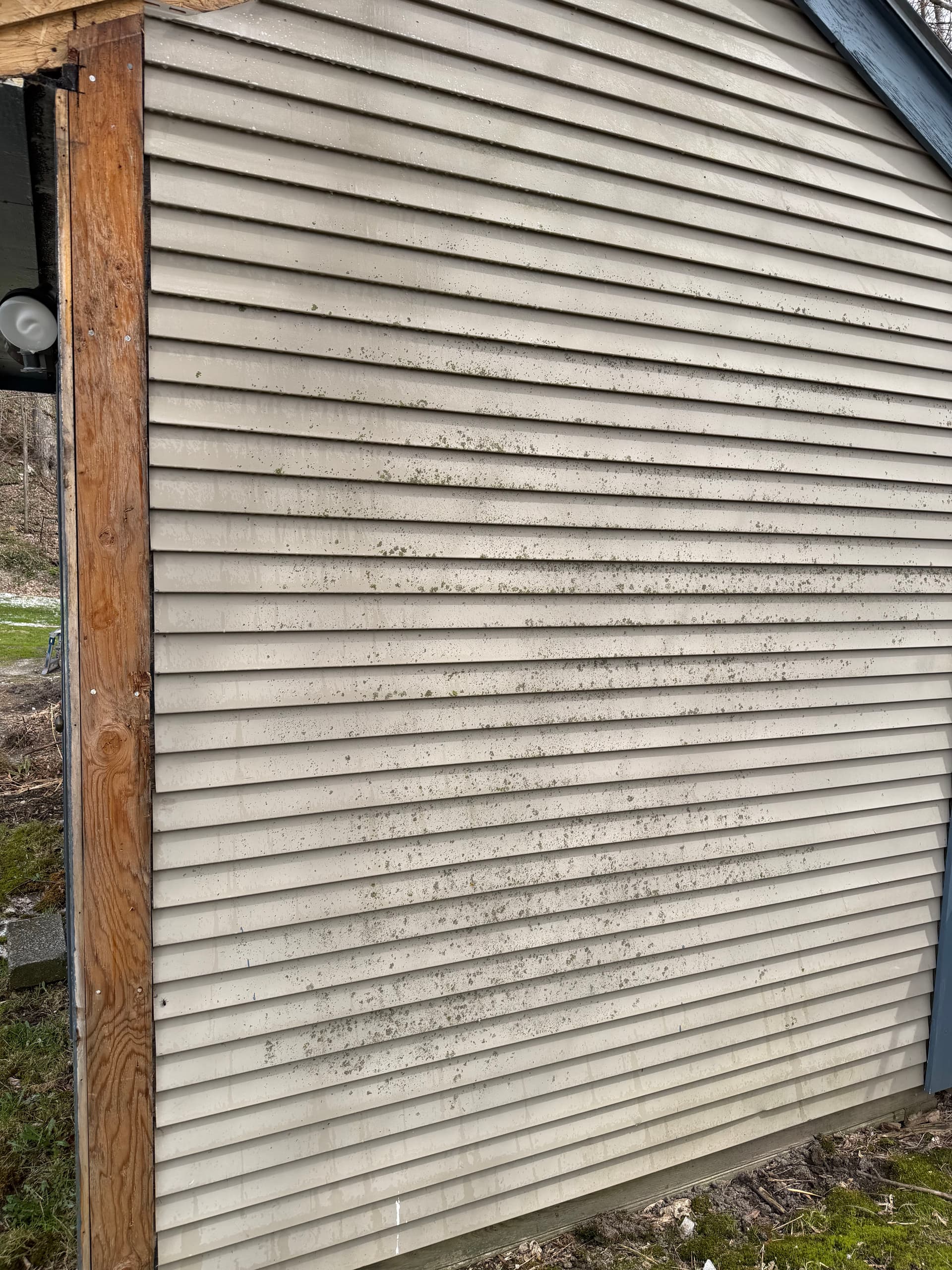 Gallery photos for 81-Unit Condo Soft Wash at Lyman Meadow in Hinesburg Vermont: Image #2