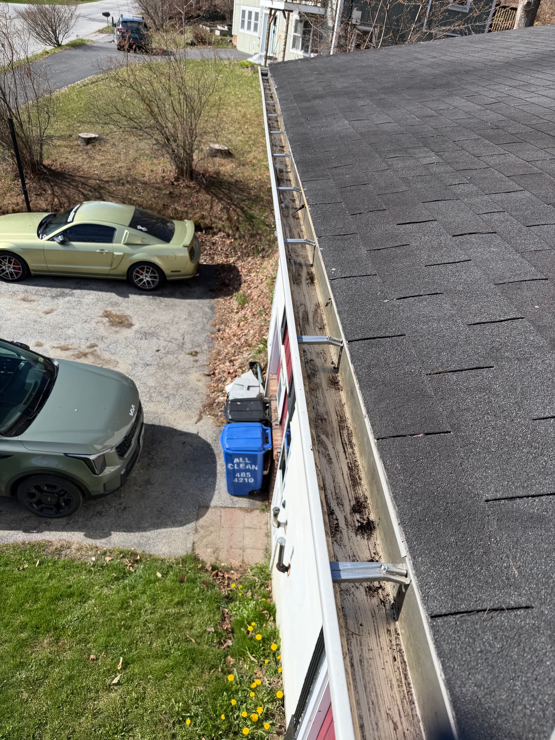 Gallery photos for Full Exterior Care - Siding Washed, Gutters Cleared, Siding Repaired: Image #7