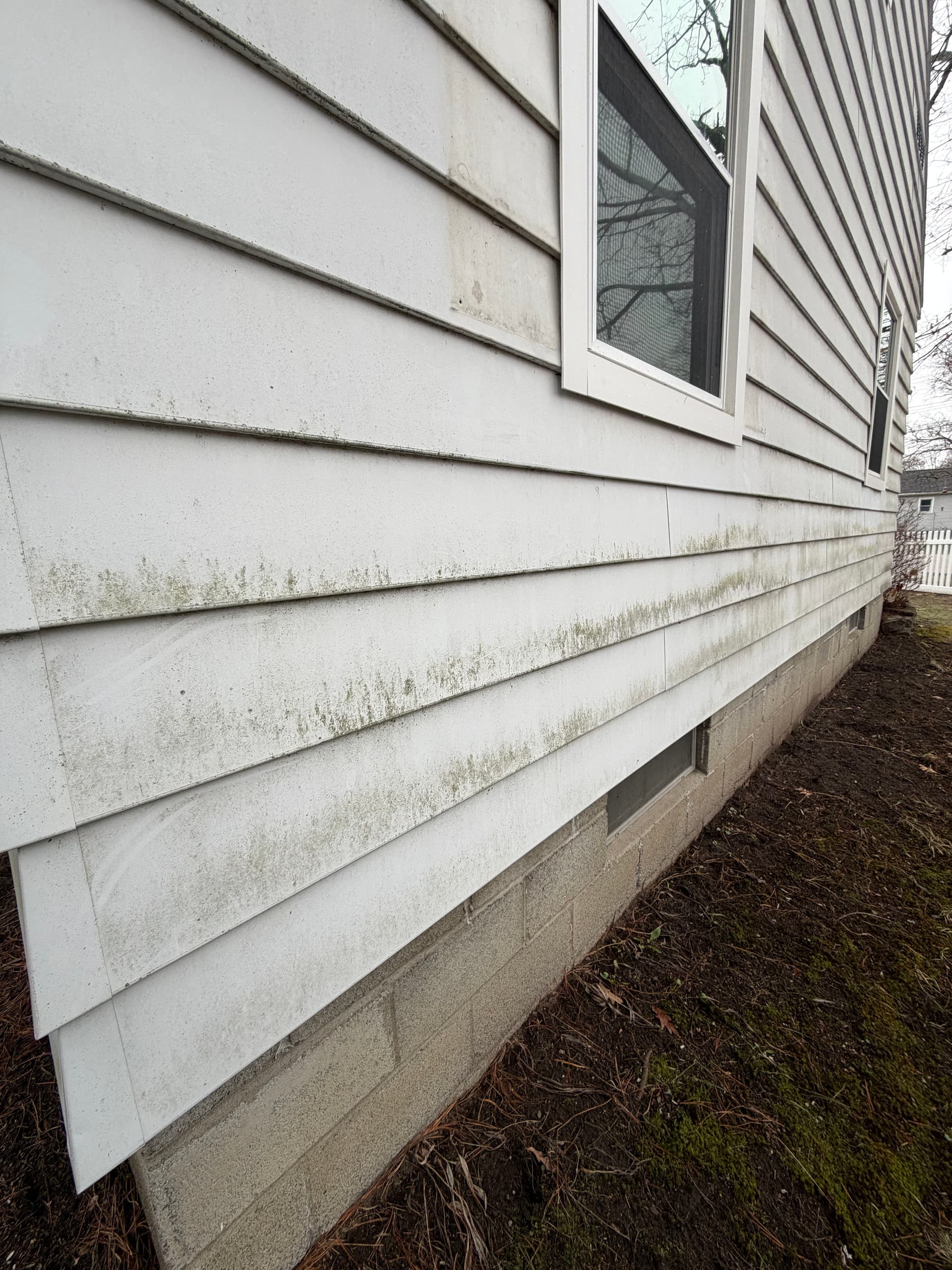 Gallery photos for Essex Junction Home Wash Done Right Before Sale: Image #4