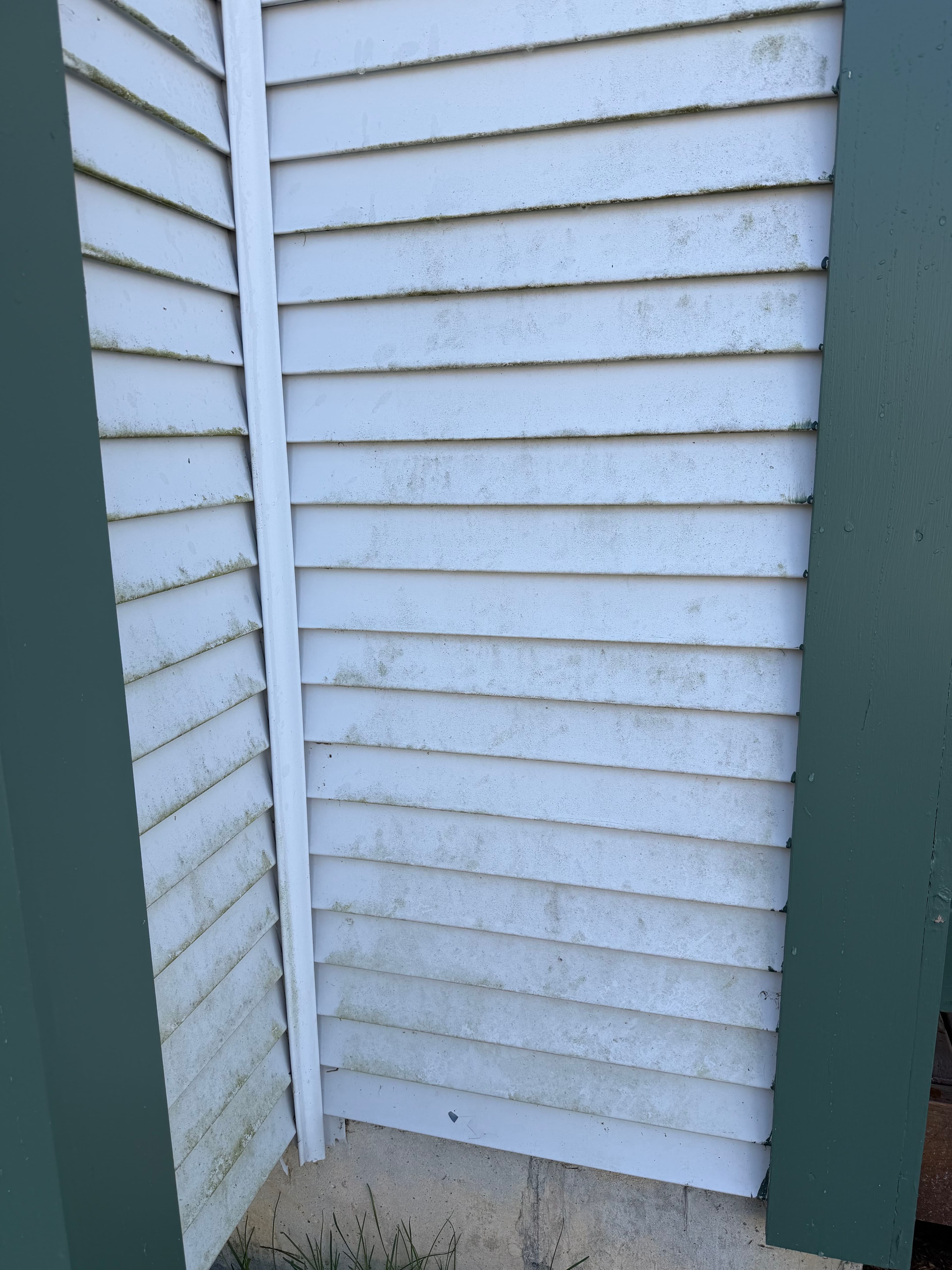 Project 80-Unit Condo Soft Wash in Hinesburg Vermont image