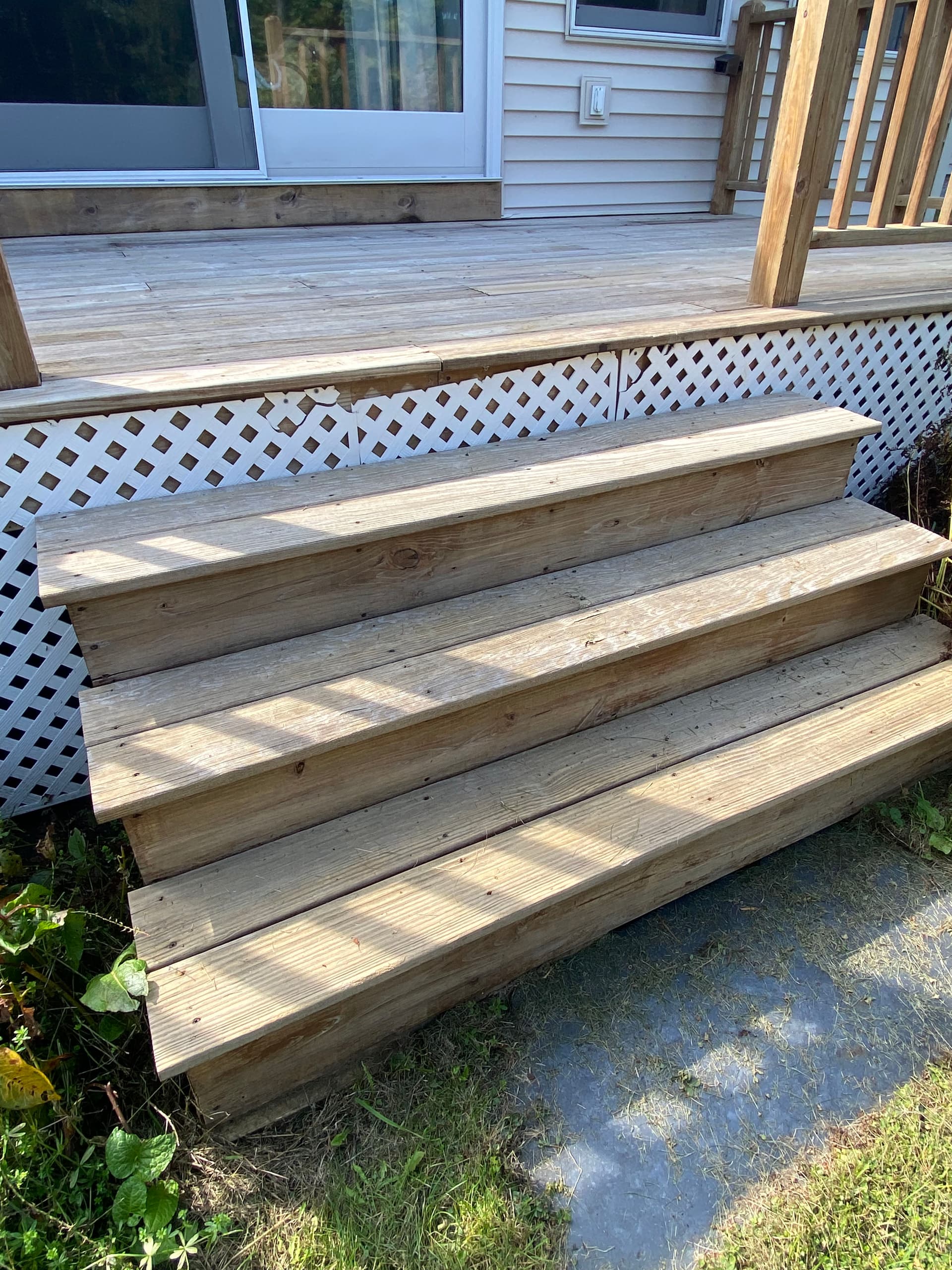 Gallery photos for Shelburne Deck Renewal: From Drab to Fab with Our Expert Touch: Image #4