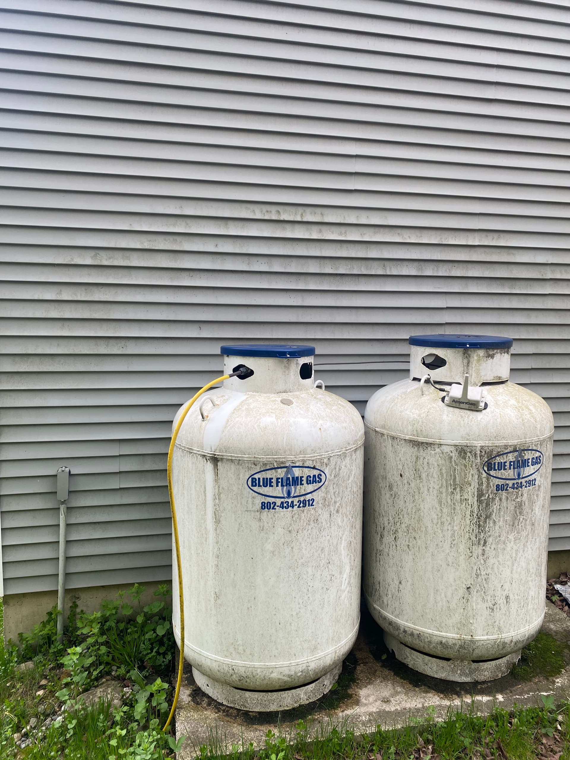 Gallery photos for Dirty Siding Cleaned Up Across Vermont Homes: Image #6