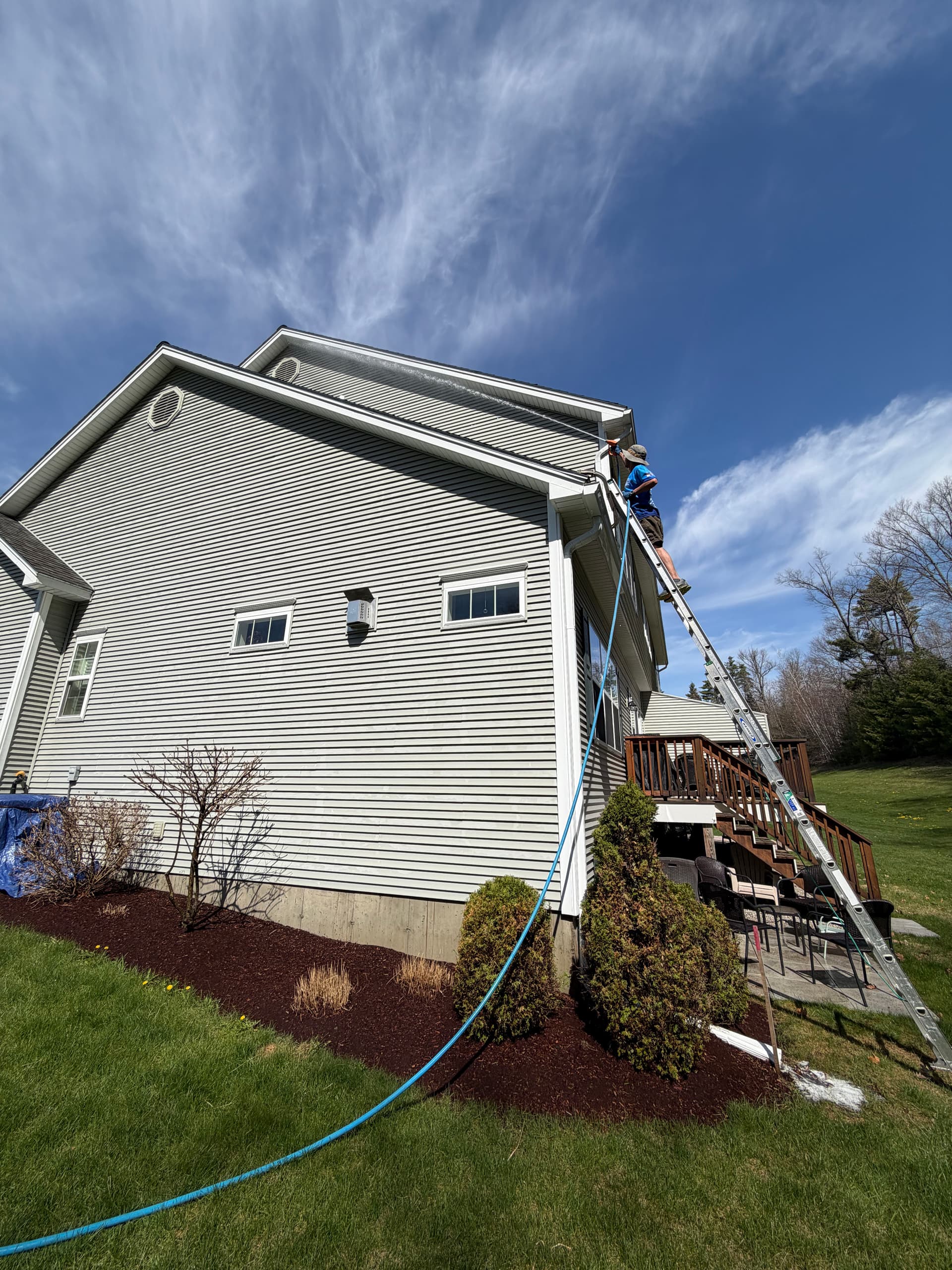Gallery photos for 74-Unit Townhome Soft Wash in Essex Junction VT: Image #1