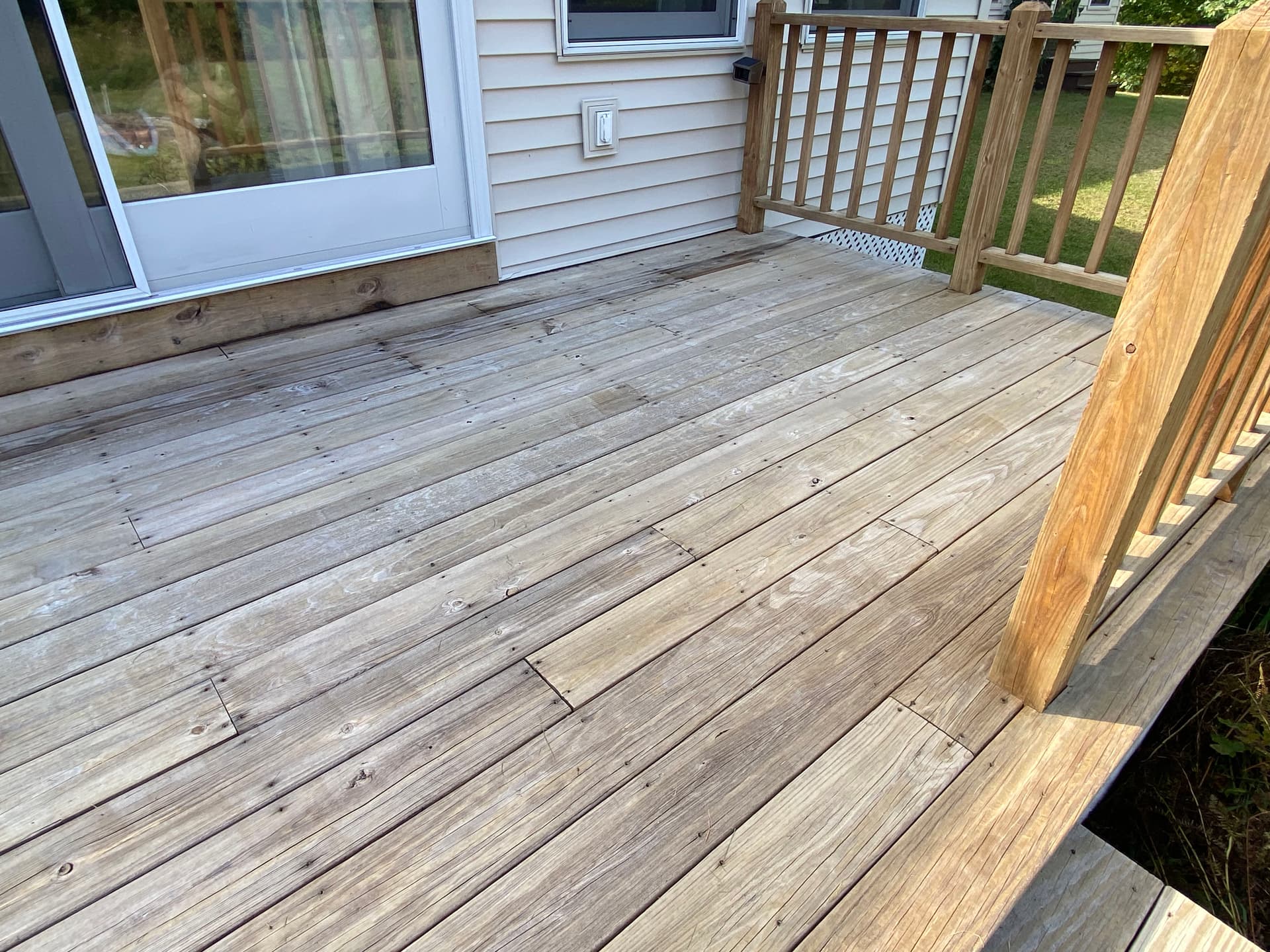 Gallery photos for Shelburne Deck Renewal: From Drab to Fab with Our Expert Touch: Image #1