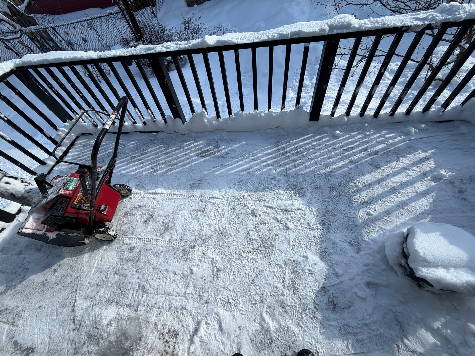 Gallery photos for Ongoing Snow Removal Expertise: Clearing Roofs and Decks in Vermont: Image #7