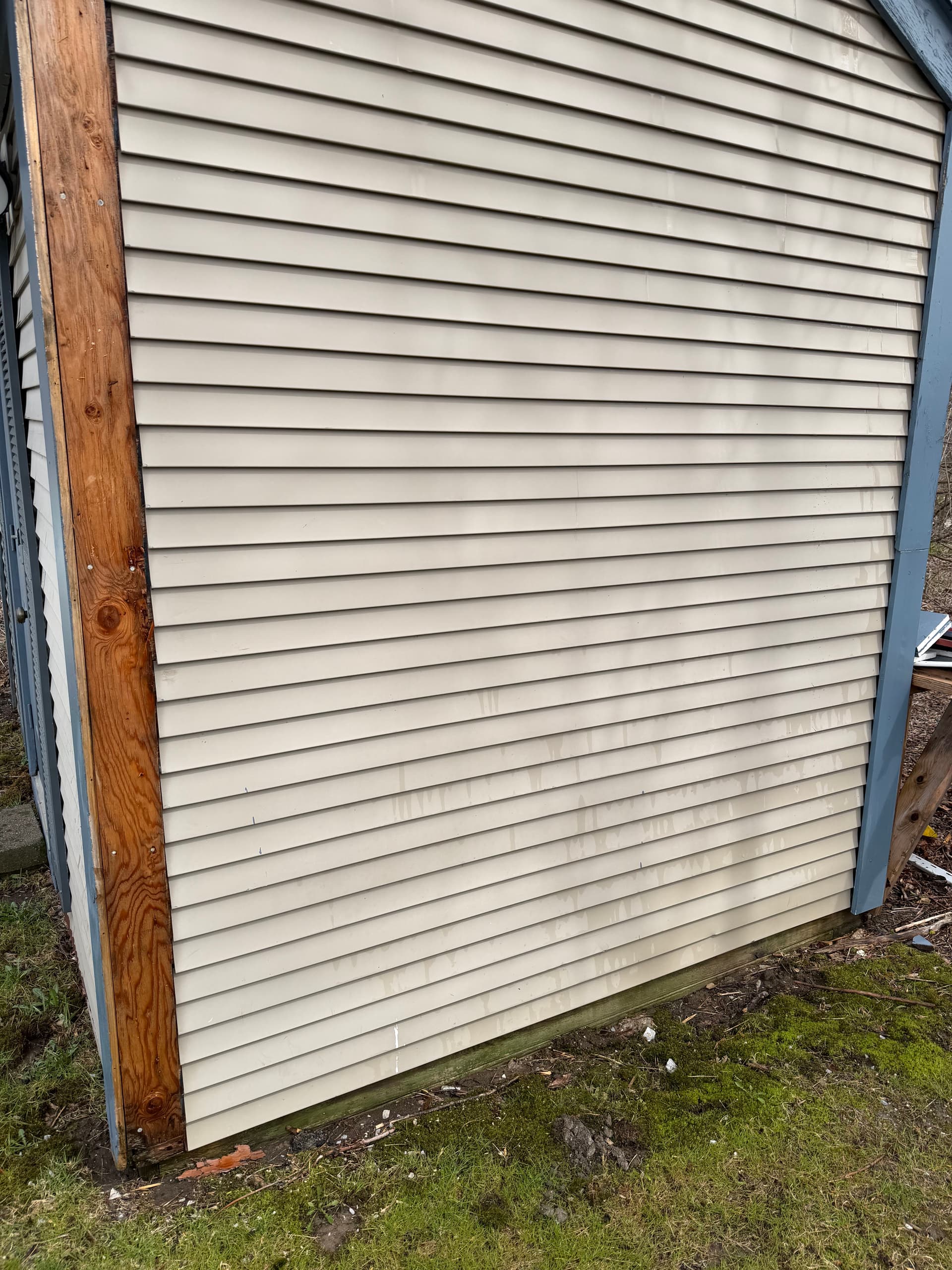 Gallery photos for 81-Unit Condo Soft Wash at Lyman Meadow in Hinesburg Vermont: Image #3