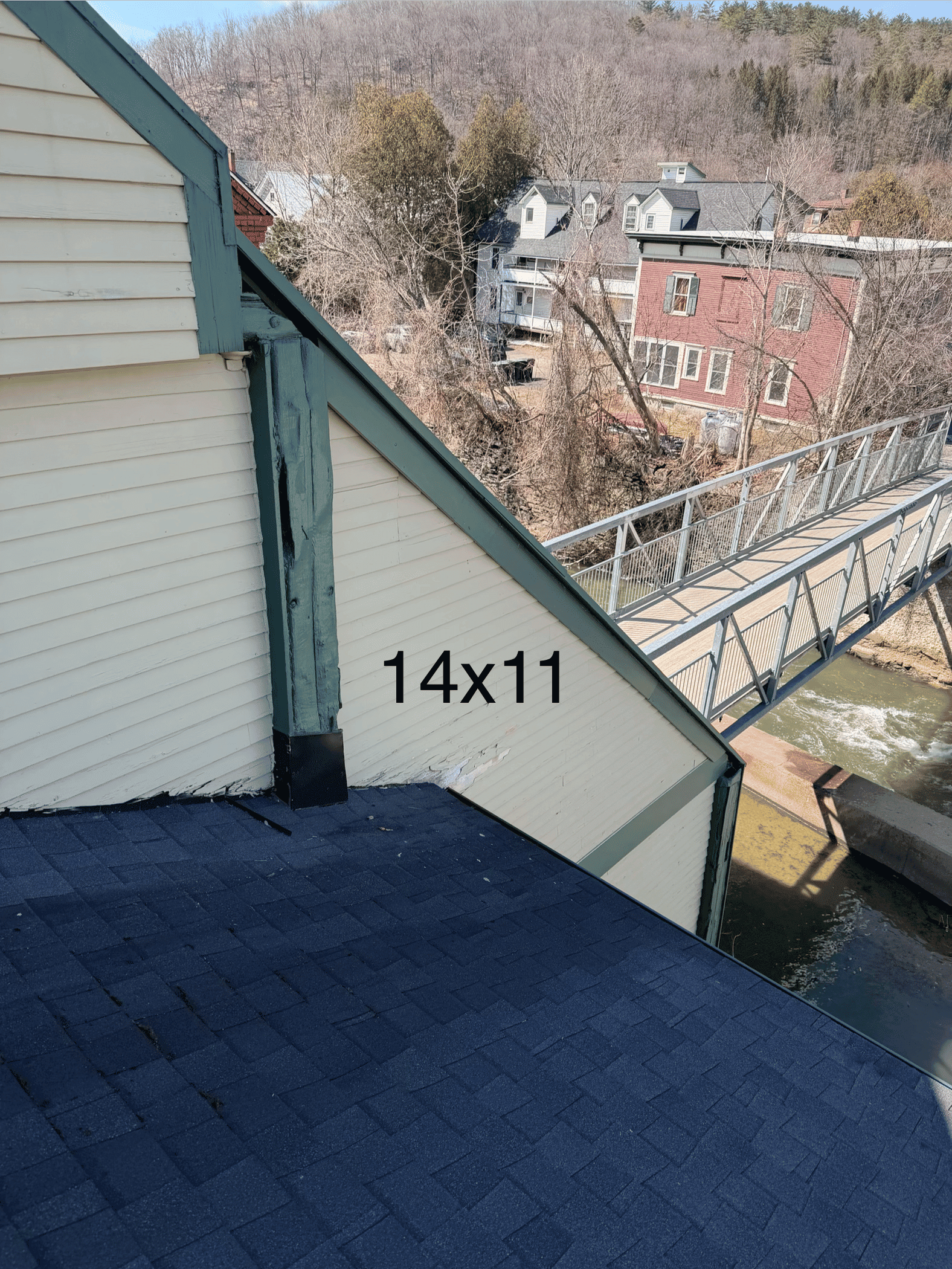 Gallery photos for Fresh Look for Weathered Siding and Frosty Decks: Image #3