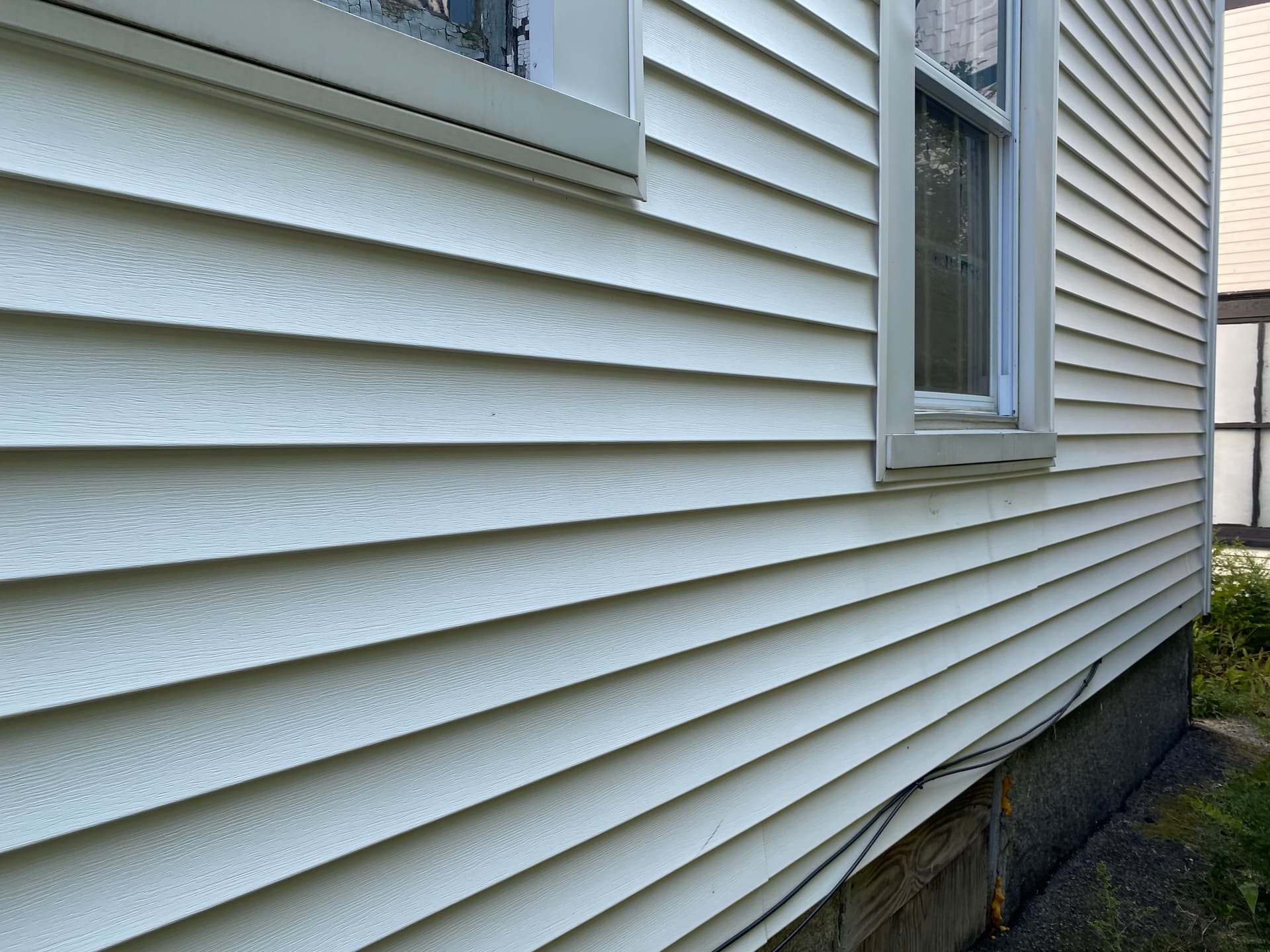 Gallery photos for House Washing Before and After Results in Colchester VT: Image #5