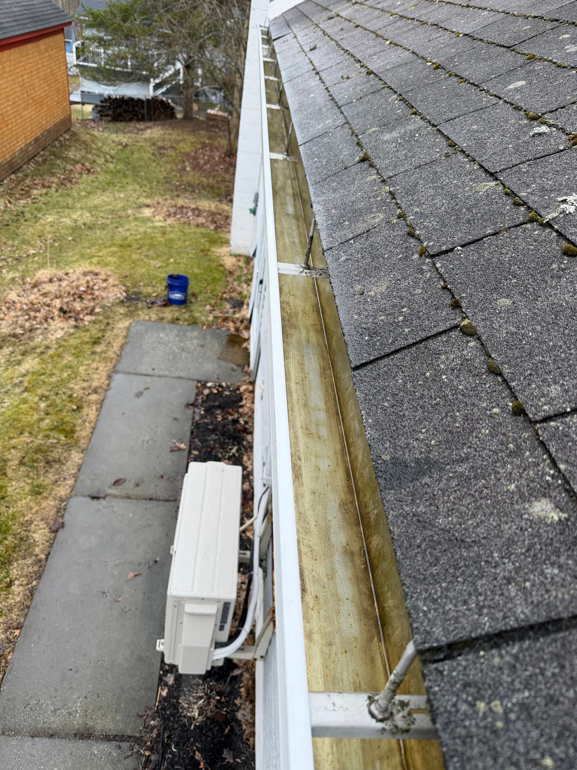Gallery photos for Gutter Cleaning Season Is Open in Vermont: Image #1