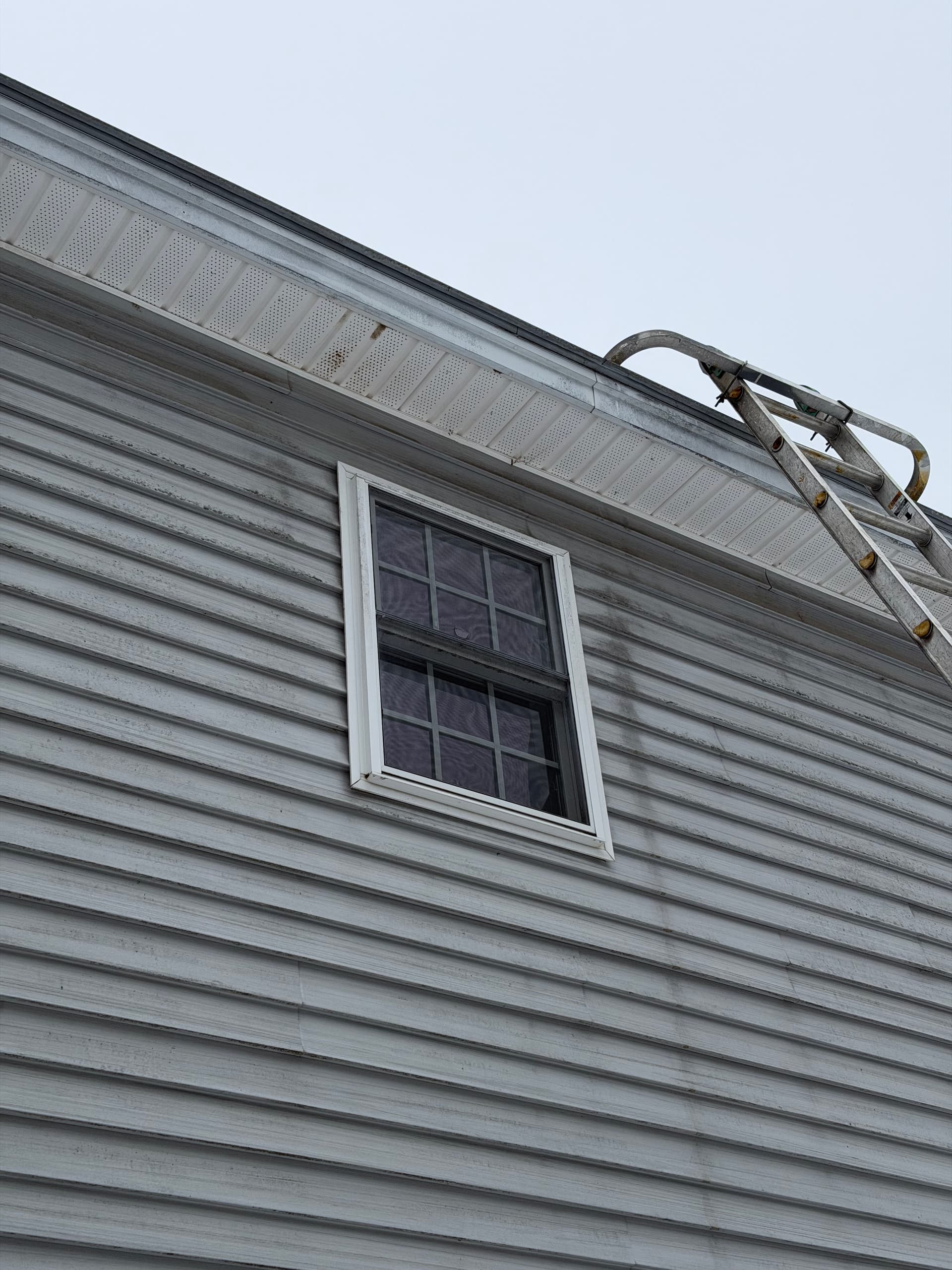 Gallery photos for Ice Dam Removal in East Montpelier: Image #6