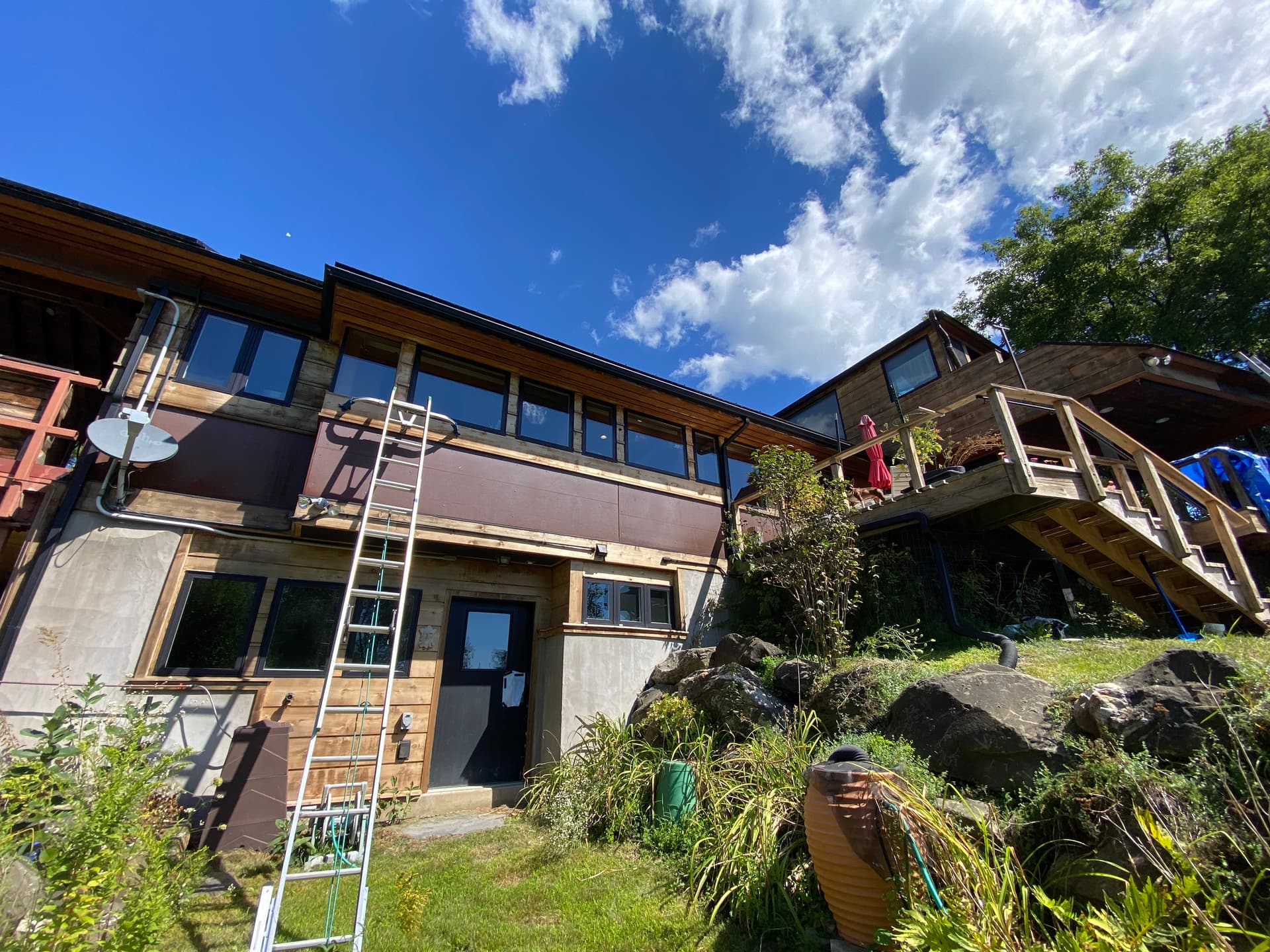 Gallery photos for Revamping a Stunning Pine Wood Home: Image #4