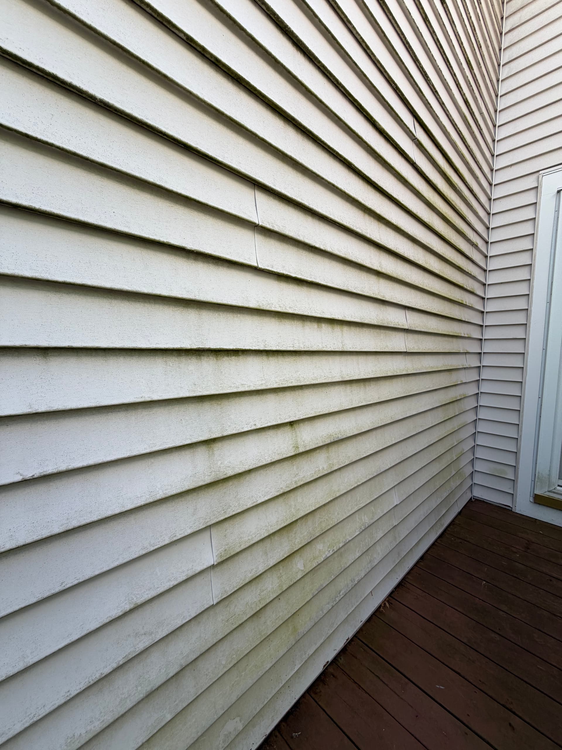 Gallery photos for Townhome Siding Soft Wash at The Commons at Essex in Essex Junction VT: Image #6