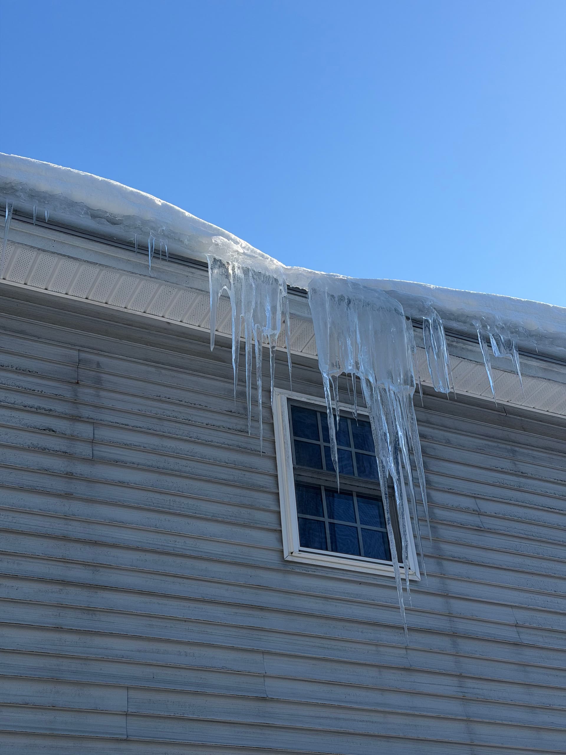 Gallery photos for Ice Dam Removal in East Montpelier: Image #5